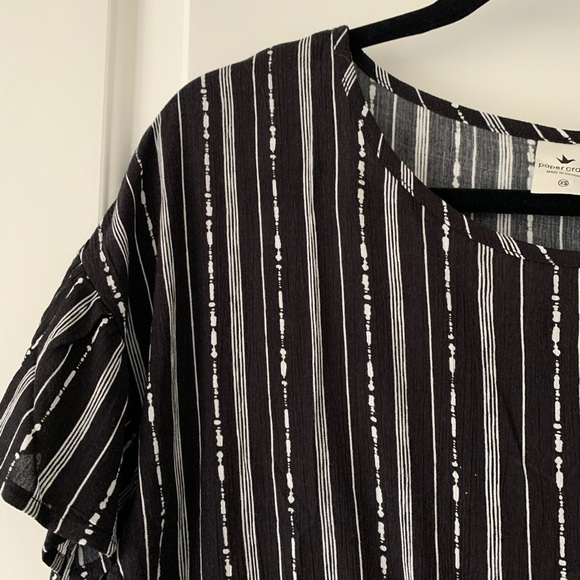 NWT Paper Crane Black and White Blouse XS - Picture 4 of 6
